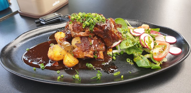 MO Bistro interjeras